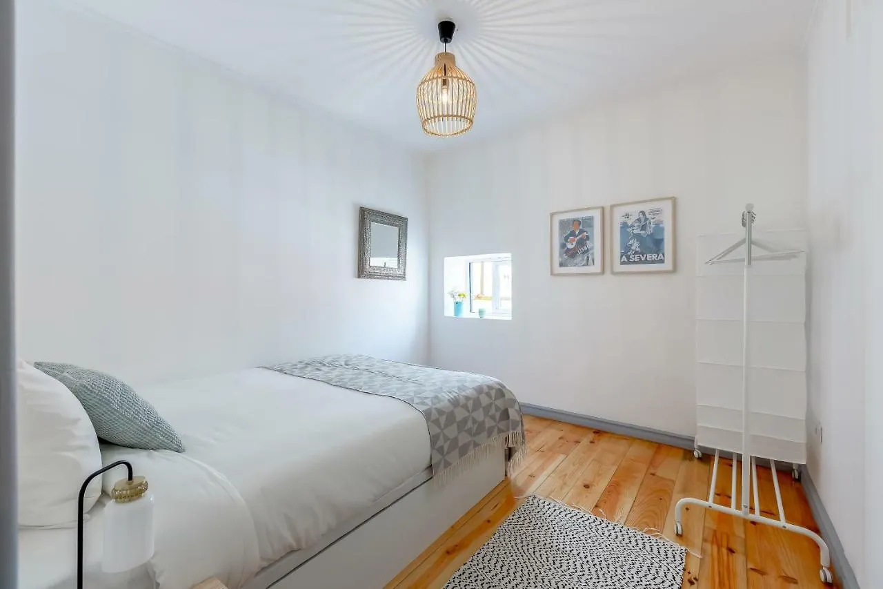 Alfama, Bright And Spacious With Private Terrace, By Timecooler Lisboa 0*,